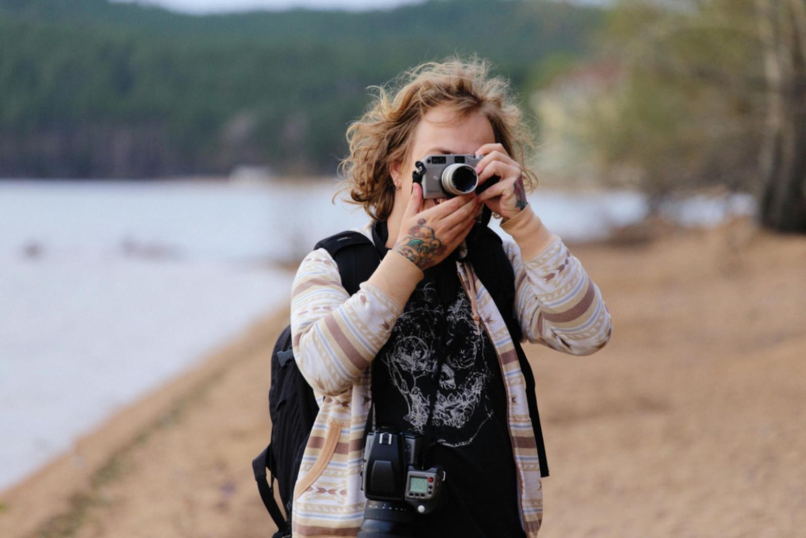 Композиция природного ландшафта с водной гладью